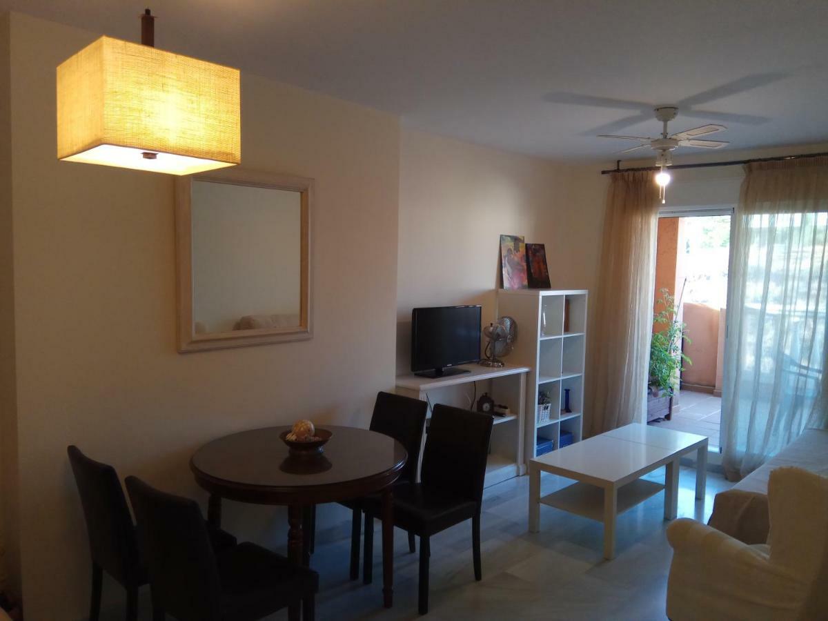 Precioso ático en Torre de Benagalbón a 20 metros del mar. Apartamento Exterior foto